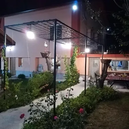 ореха Guest house Samokov