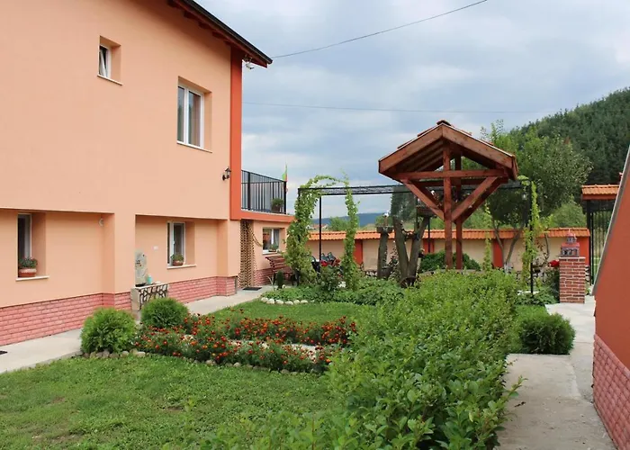 ореха Гостевой дом